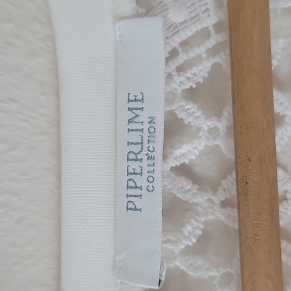 Piperlime White Crochet Crewneck Pullover Size Large L - Picture 3 of 7